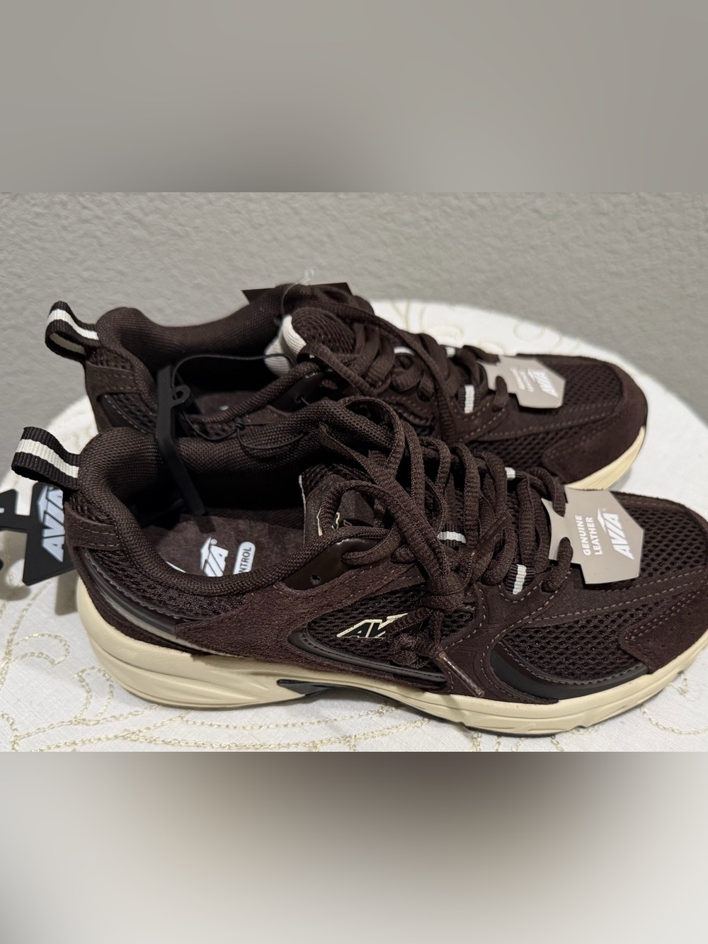 Avia Men's Dark Brown and Cream Running Sneakers